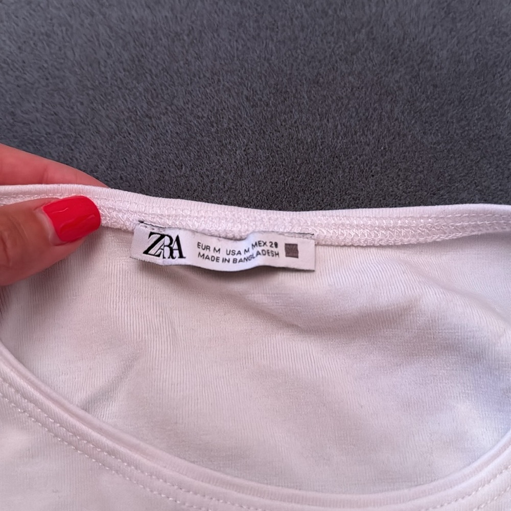 Zara Basic White Tank - Picture 2 of 5